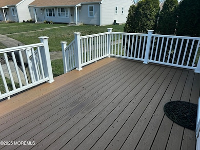 112 Pilatus Platz unit C, Freehold, NJ 07728 - photo 4