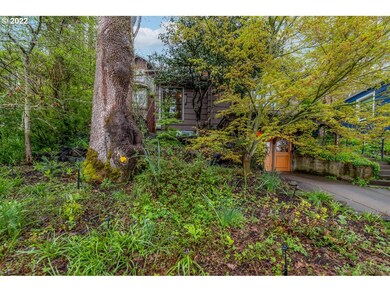 1841 Fairmount Blvd, Eugene, OR 97403 - photo 3