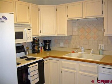 33 Camino Del Rio unit HEATHERWOOD VILLA CO, Gunnison, CO 81230 - photo 5