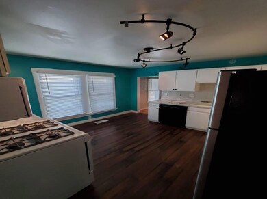 Kitchen V1