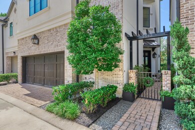 1513 Cunningham Parc Ln, Houston, TX 77055 - photo 2