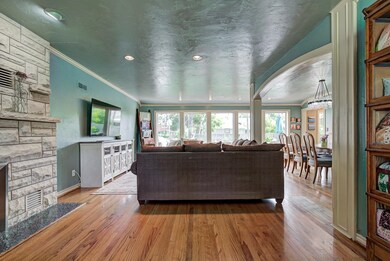 1309 W Wabash Ave, Enid, OK 73703 - photo 6