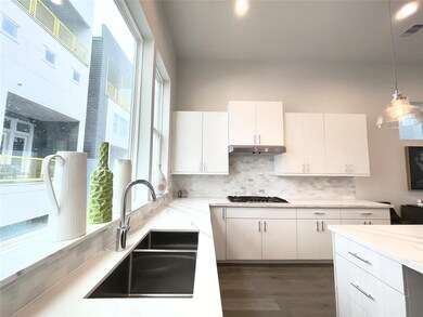 Quartz 2nd floor