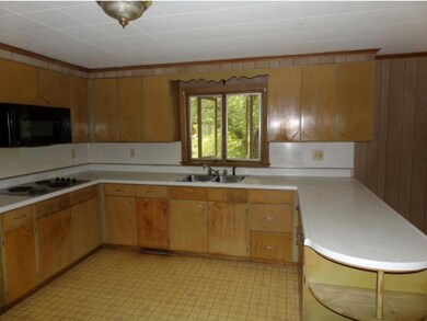 851 Salmon Falls Rd, Rochester, NH 03868 - photo 6