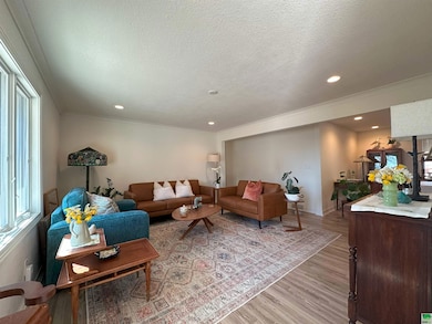 712 Winthrop Cir, Storm Lake, IA 50588 - photo 4