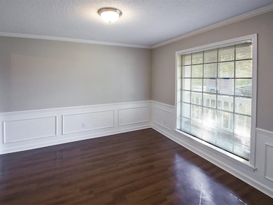 6302 Kingscrest Ln, Memphis, TN 38115 - photo 3