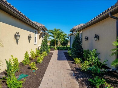 15142 Tolmino St, Naples, FL 34114 - photo 4