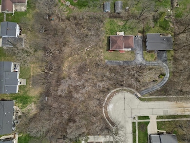 2149 Briar Dr, West Bend, WI 53090 - photo 2