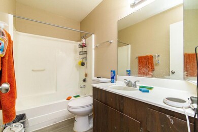 Dunlap 189 bathroom upstair