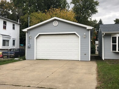 500 W Jolly Rd, Lansing, MI 48910 - photo 4