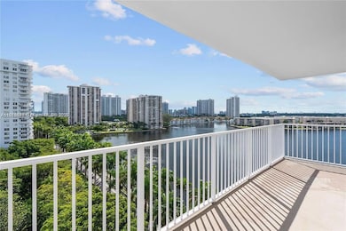 Admirals Port East Condominiums unit 1016W, Aventura, FL 33160 - photo 4