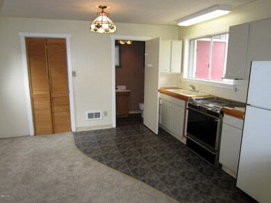 213 SE Neptune Ave, Lincoln City, OR 97367 - photo 2