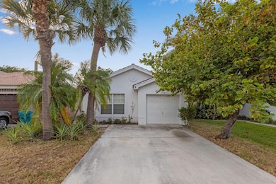 7067 Chesapeake Cir, Boynton Beach, FL 33436 - photo 2