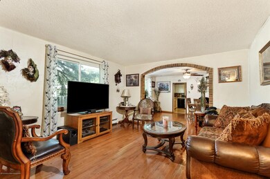 361n8th_HiRes005