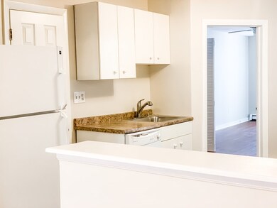 146 Salem St unit 3, Boston, MA 02113 - photo 3