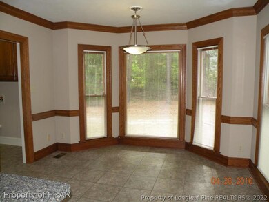 583 Milden Rd, Fayetteville, NC 28314 - photo 6