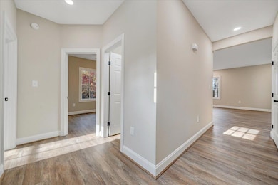 722 Belle Isle Dr, Union Hall, VA 24176 - photo 3