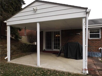 Large 20x15  covered Rear Patio plenty of room for