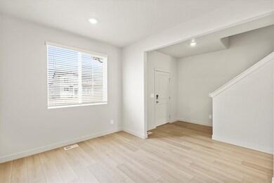 923 N 200 E unit 33, Santaquin, UT 84655 - photo 7