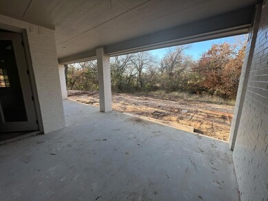 124 Oaks Springs Ln, Weatherford, TX 76087 - photo 7