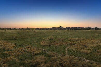 10127 Fm 1385, Pilot Point, TX 76258 - photo 2