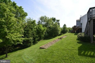 35926 Newberry Crossing Place, Round Hill, VA 20141 - photo 4