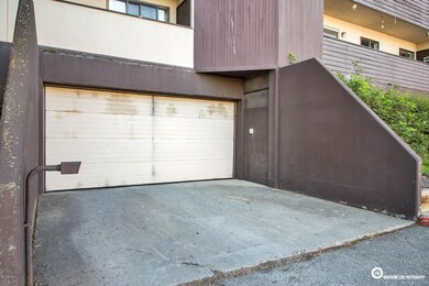5_UndergroundGarage - Copy