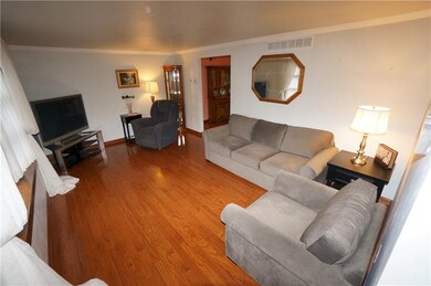 Gorgeous oak hardwood floors in spacious living ro