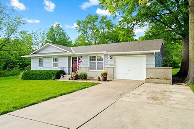 11412 W 57th St, Shawnee, KS 66203 - photo 2