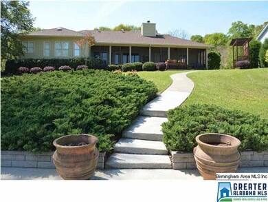 Just a few steps to the water! View of the house f