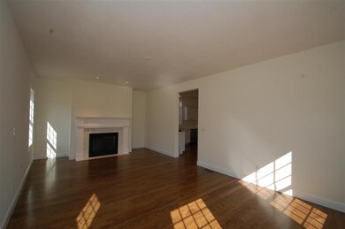 2 Mcintosh Ct unit 55, MerriMacK, NH 03054 - photo 5