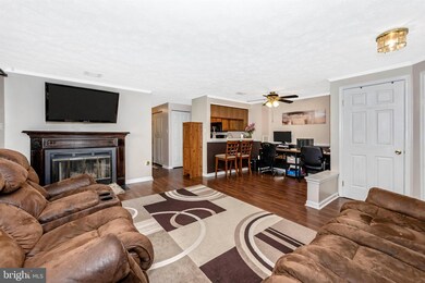 811 Stratford Way unit C, Frederick, MD 21701 - photo 5