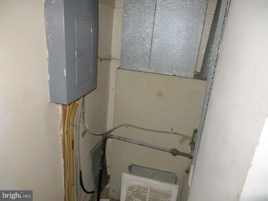 4823 Reisterstown Rd, Baltimore, MD 21215 - photo 7