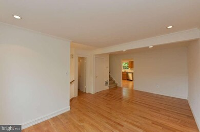 46681 Bartlet Square, Sterling, VA 20164 - photo 4