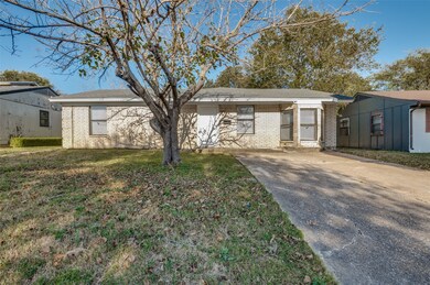 3919 Mehalia Dr, Dallas, TX 75241 - photo 2
