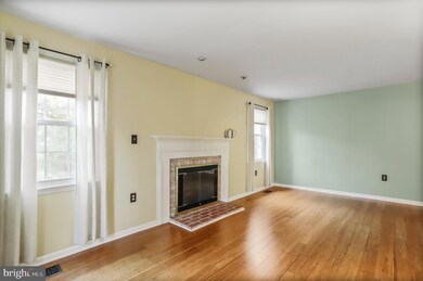 17701 Coatbridge Place, Olney, MD 20832 - photo 3