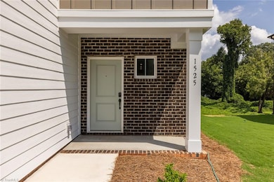 1525 S Broad St unit 1015, Winston Salem, NC 27127 - photo 2