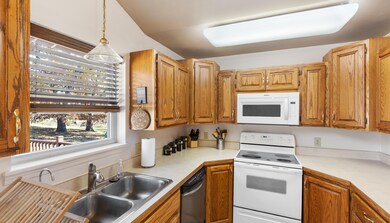 26200 S 520 Rd, Afton, OK 74331 - photo 6