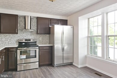 6348 Greenfield Rd, Elkridge, MD 21075 - photo 3