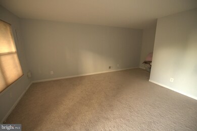 2509 James Madison Cir, Herndon, VA 20171 - photo 3