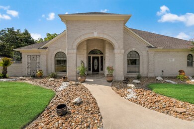 602 Oak Dr, Friendswood, TX 77546 - photo 6