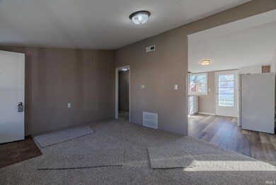 1315 N Wabash St, Wabash, IN 46992 - photo 7