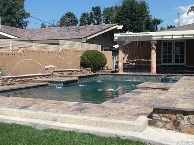 160 W 16th St, Upland, CA 91784 - photo 2