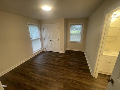 3603 Helix Ct unit 102, Raleigh, NC 27606 - photo 5