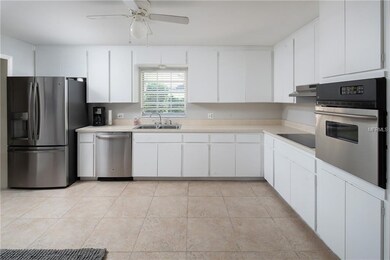 Lots of cabinet space in this kitchen!