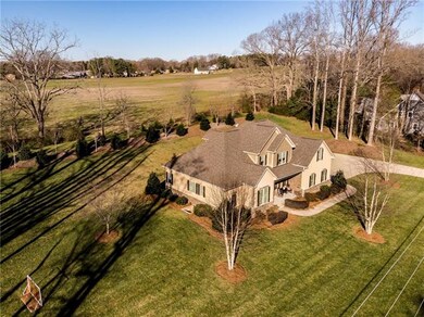 428 Augusta Dr, Statesville, NC 28625 - photo 4