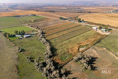 Pet Ln Pet Ln, Parma, ID 83660 - photo 4