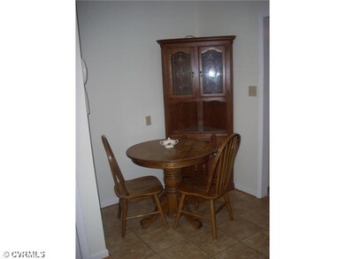 716 Firehouse Dr, Louisa, VA 23093 - photo 2