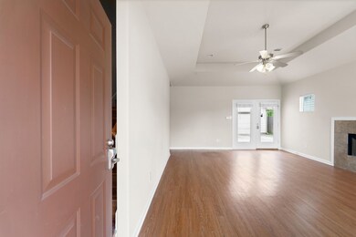 3548 Rebecca St, Houston, TX 77021 - photo 5