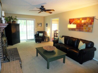 2118 Surreygate Dr, Columbus, OH 43235 - photo 2